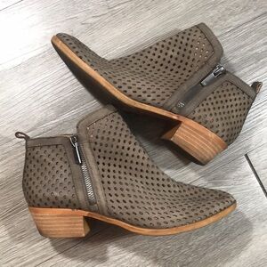 Lucky Brand “Basel” Taupe Leather Laser Cut Ankle Boots size 7